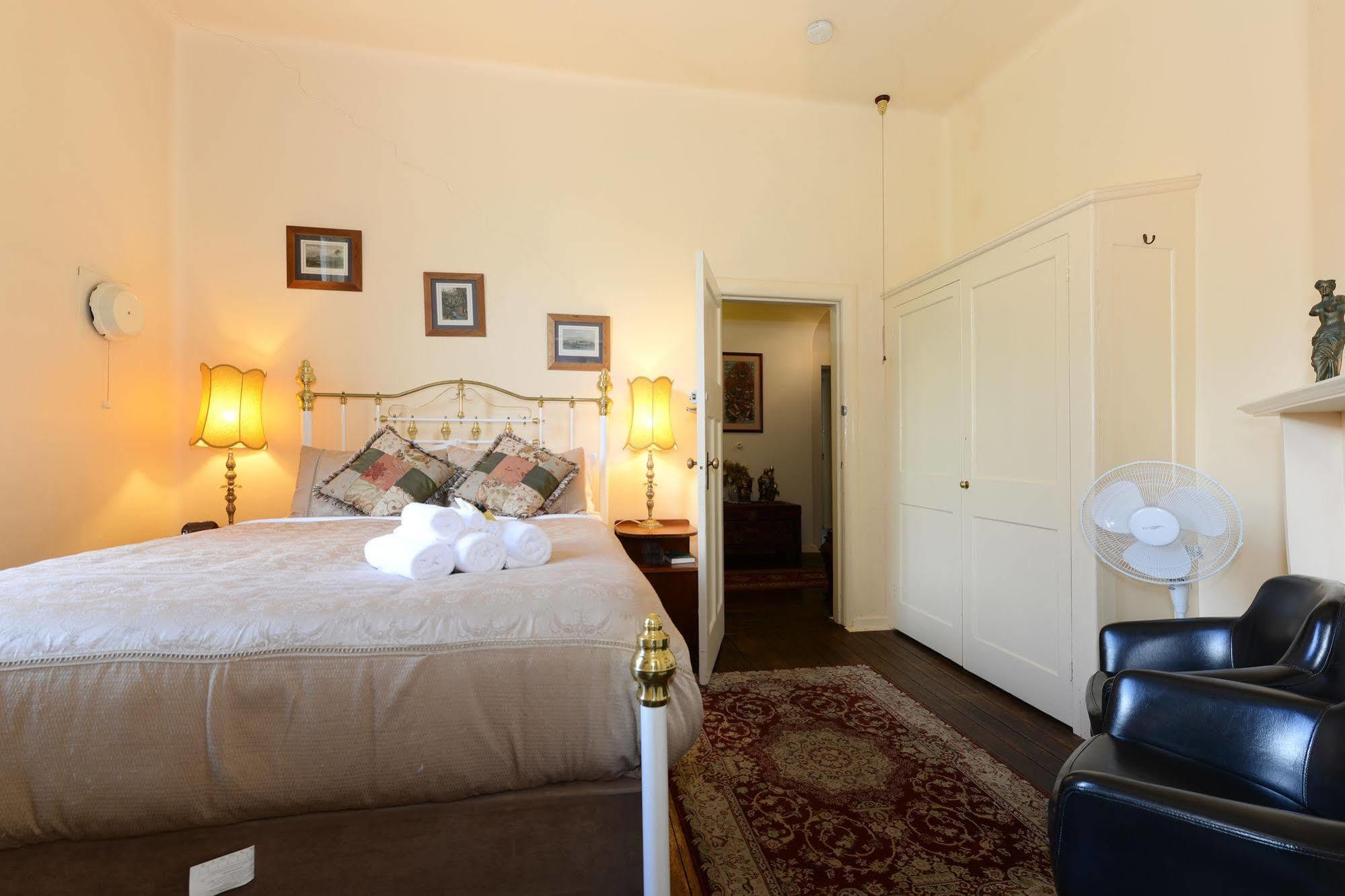 เอดินบะระ แกลอรี่ เบด&เบรคฟาสท์ Bed & Breakfast โฮบาร์ต ภายนอก รูปภาพ